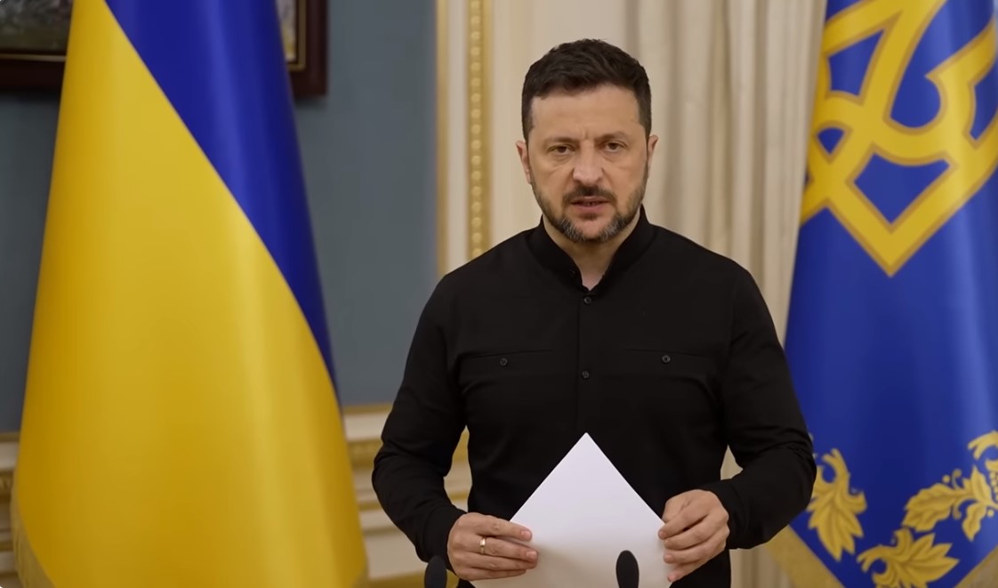 Volodymyr Zelensky: Ukraine will not withdraw troops from its territory