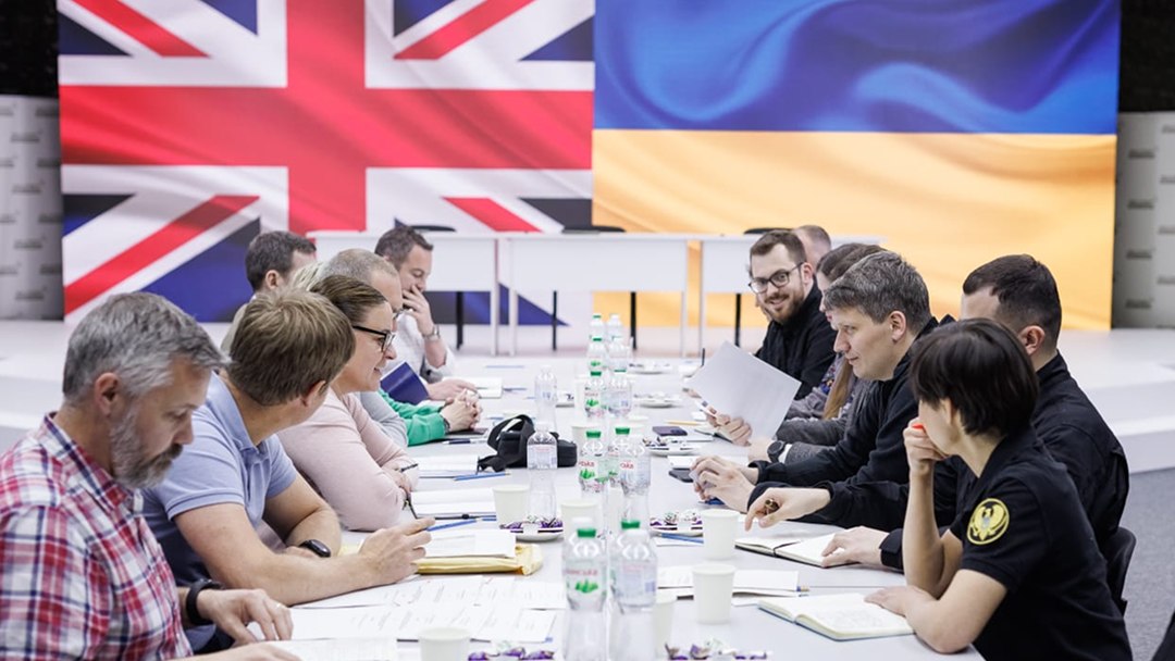 The United Kingdom will allocate funds from the ERA initiative for the procurement of weapons and repair of equipment for Ukraine