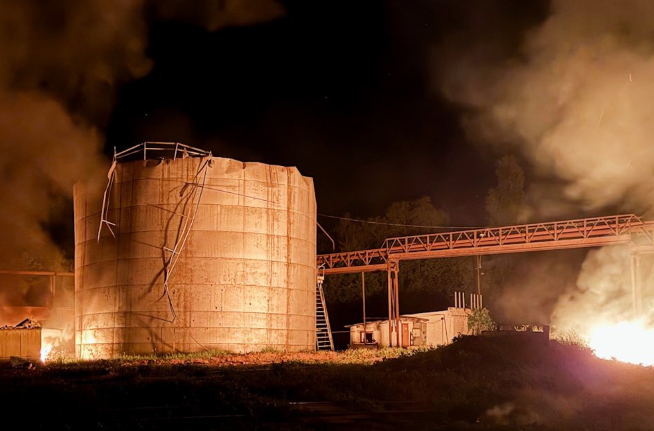 On the Sumy region, 12 Russian drones attacked a bioethanol plant