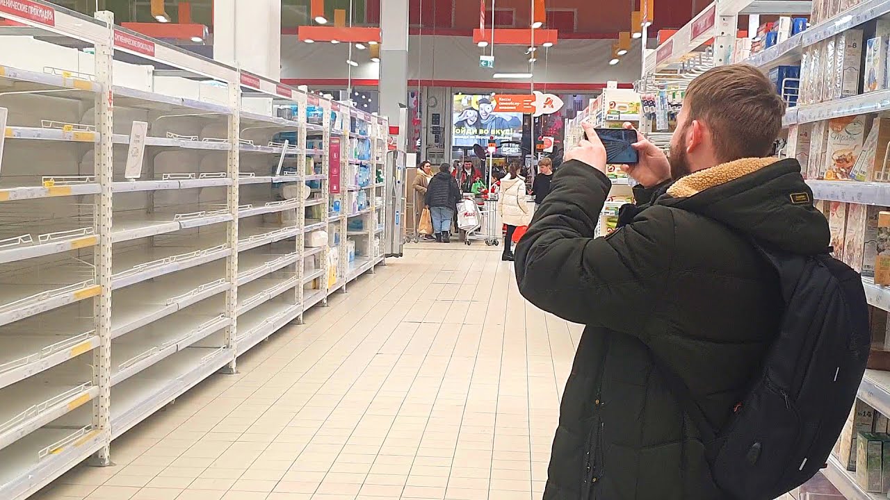 Sugar, sunflower oil, and flour production collapses in Russia