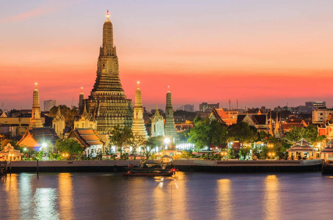 Thailand joins Ukrainian bookshelf project