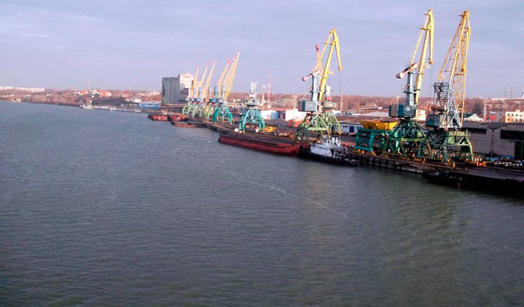 Rail freight traffic to Izmail port drops to zero