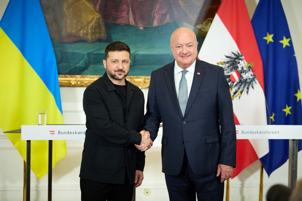 Volodymyr Zelenskyy and Christian Stocker discussed tougher sanctions against Russia