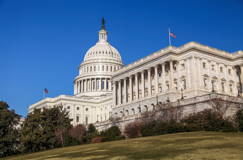 The U.S. House of Representatives has voted to extend military aid to Ukraine