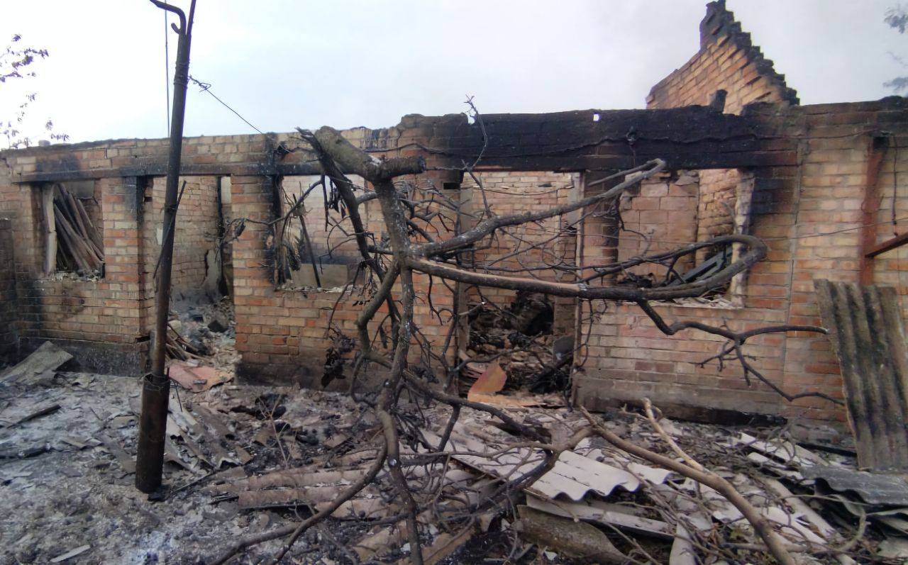 Massive Russian assault hits Ukrainian regions: drone and artillery attacks leave injuries, destruction