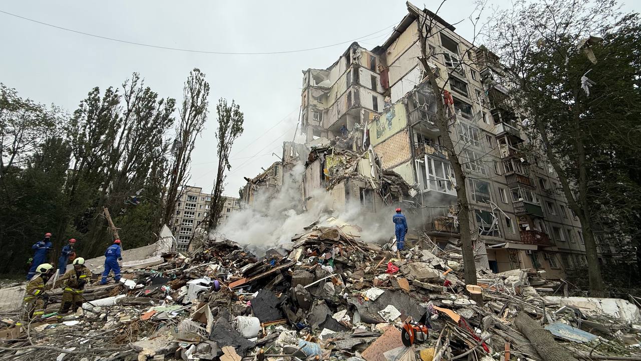Kyiv came under a massive attack. The number of dead has risen to six, with 52 injured