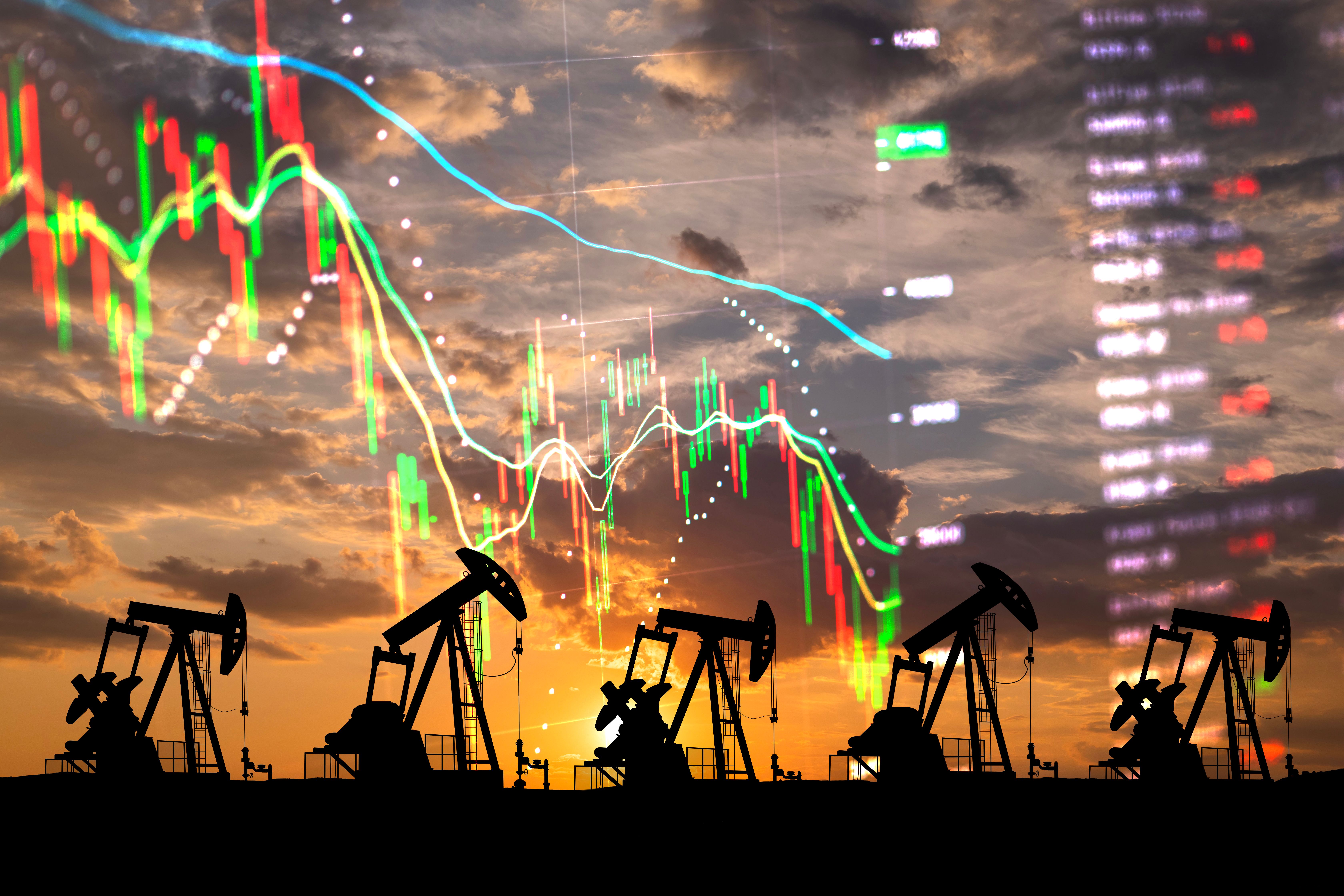 Foreign Intelligence Service: Russia’s budget has lost nearly $17 billion due to the collapse in oil prices