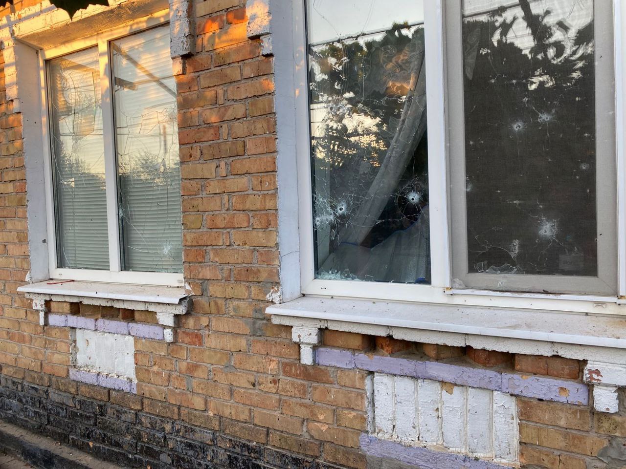 Russian attacks kill 5, injure dozens across Ukrainian regions