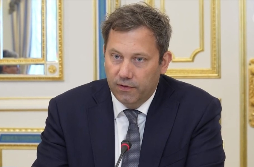 The German Finance Minister has promised Ukraine aid worth billions of euros