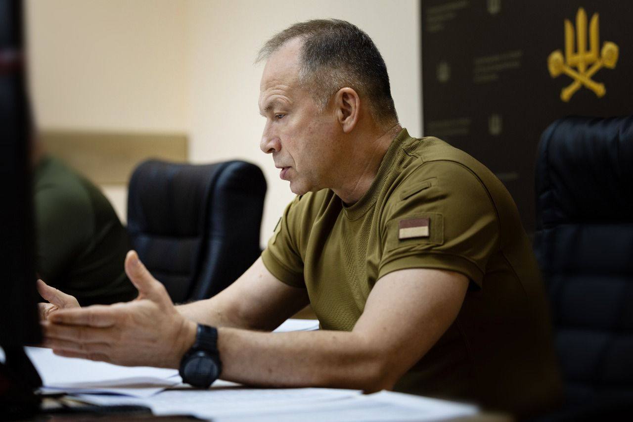 Oleksandr Syrskyi: Russia outnumbers Ukrainian forces 3 to 1 overall, and on the main fronts by 4 to 6 times