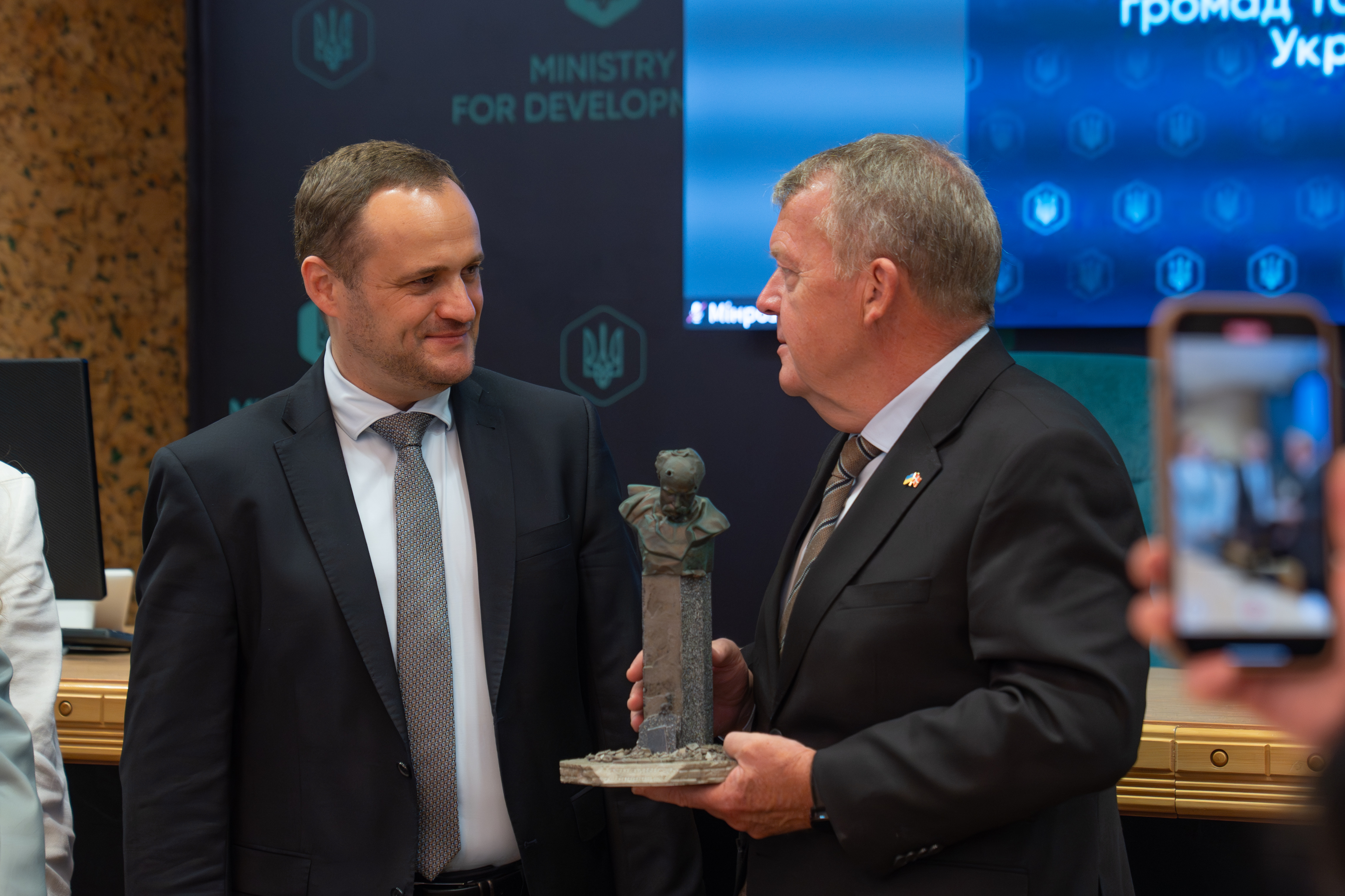 Denmark allocates an additional $375 million for Ukraine’s reconstruction