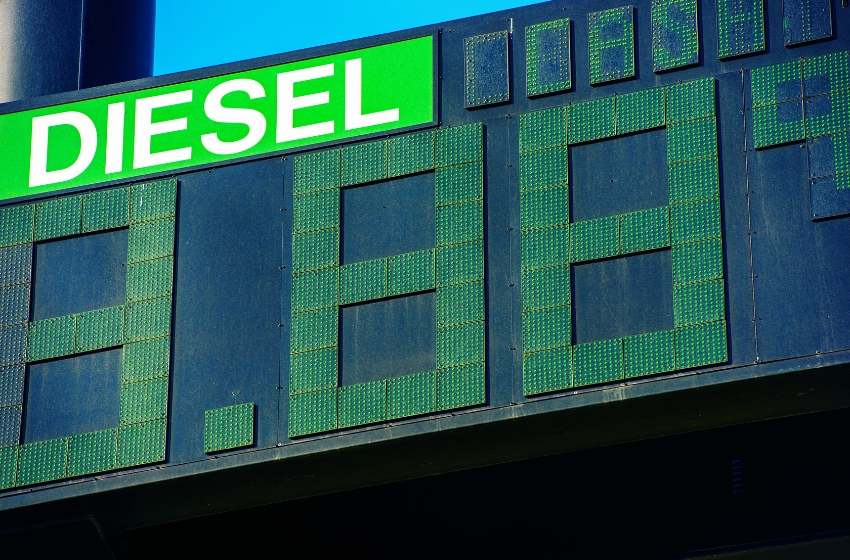 From October 1, Ukraine will restrict imports of fuel from India