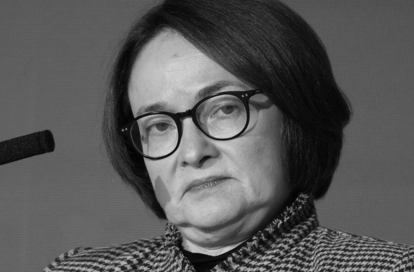 The Central Bank has predicted that Russia could face its worst economic decline since the 1990s