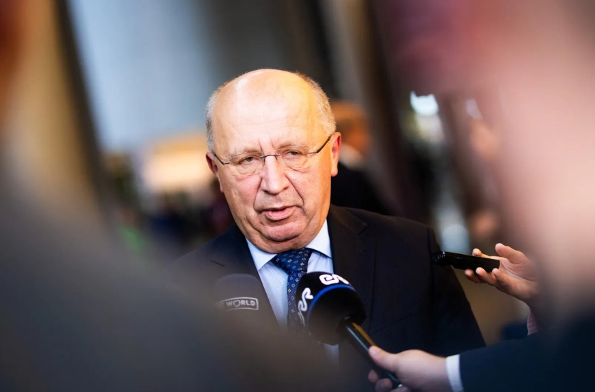 Andrius Kubilius: Russia is developing powerful laser weapons that can permanently blind satellites