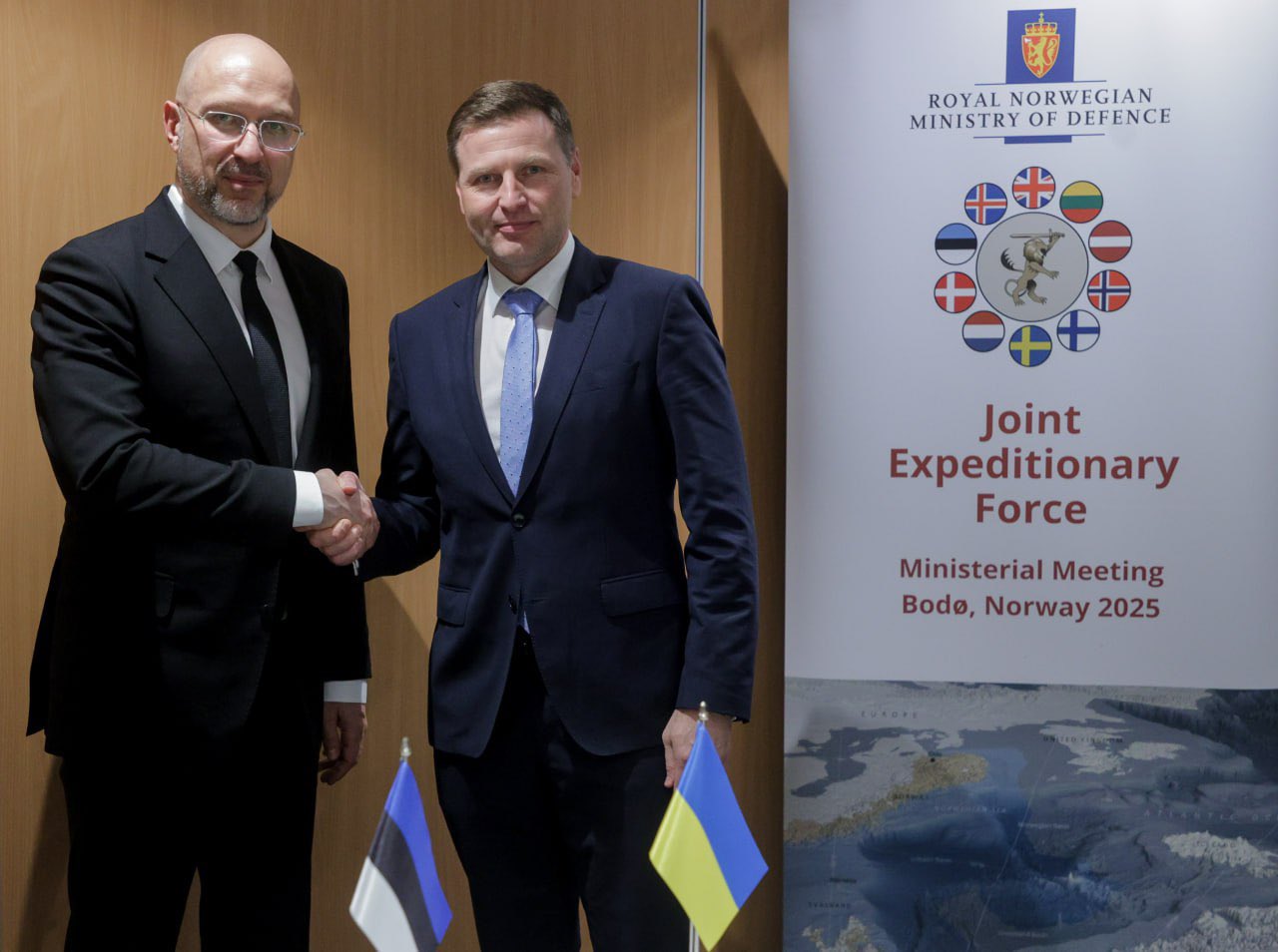 Estonia to invest millions in Starlink systems for the Armed Forces of Ukraine