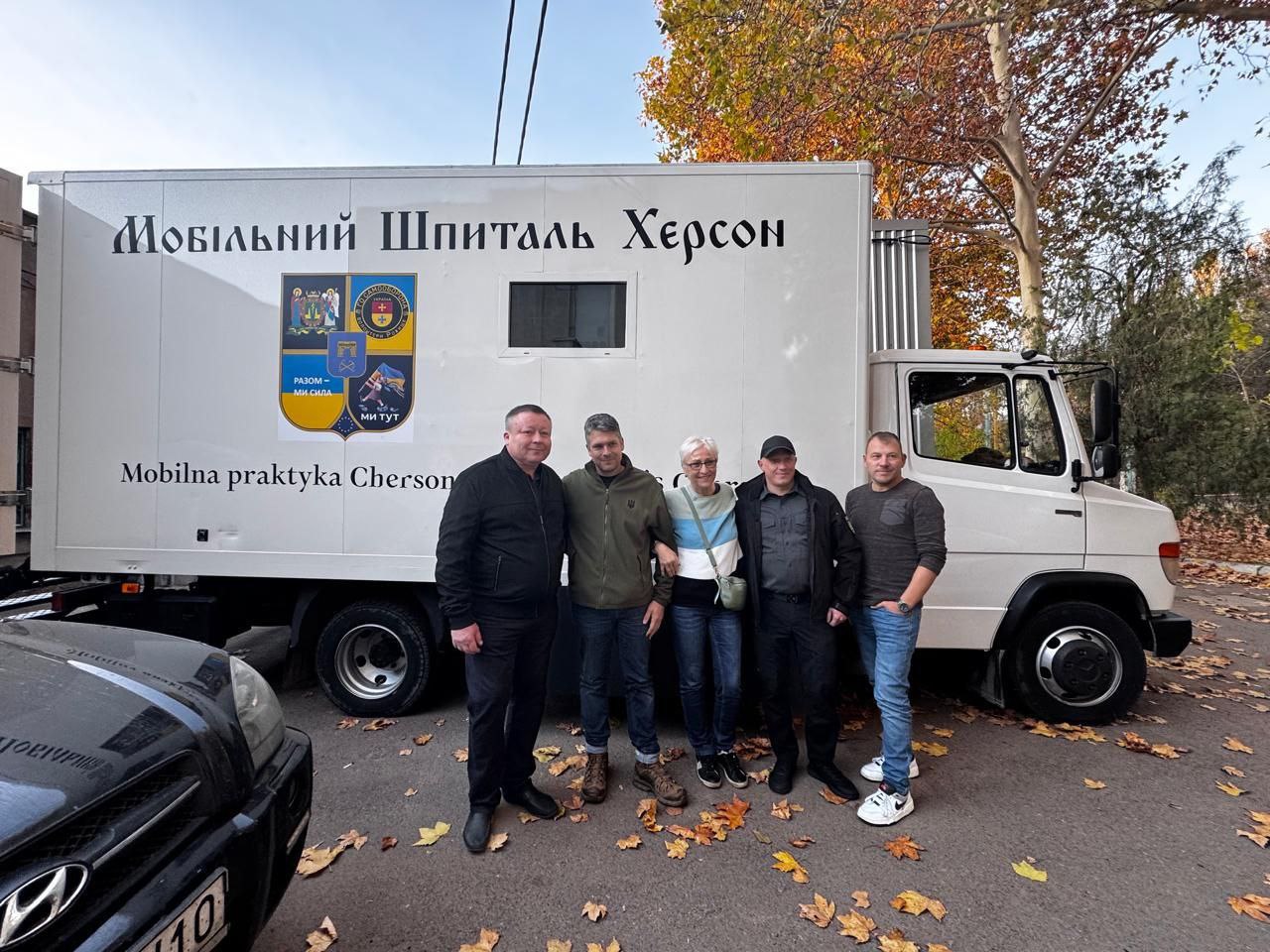 Volunteers from Germany have delivered a mobile hospital to the Kherson region