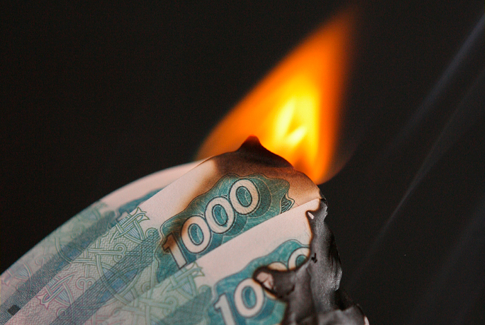 Foreign Intelligence Service: Russia’s fiscal crisis hits imports and fuels inflation