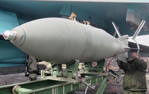 Russian forces boost guided bomb strikes by 65% on Pokrovsk front in January