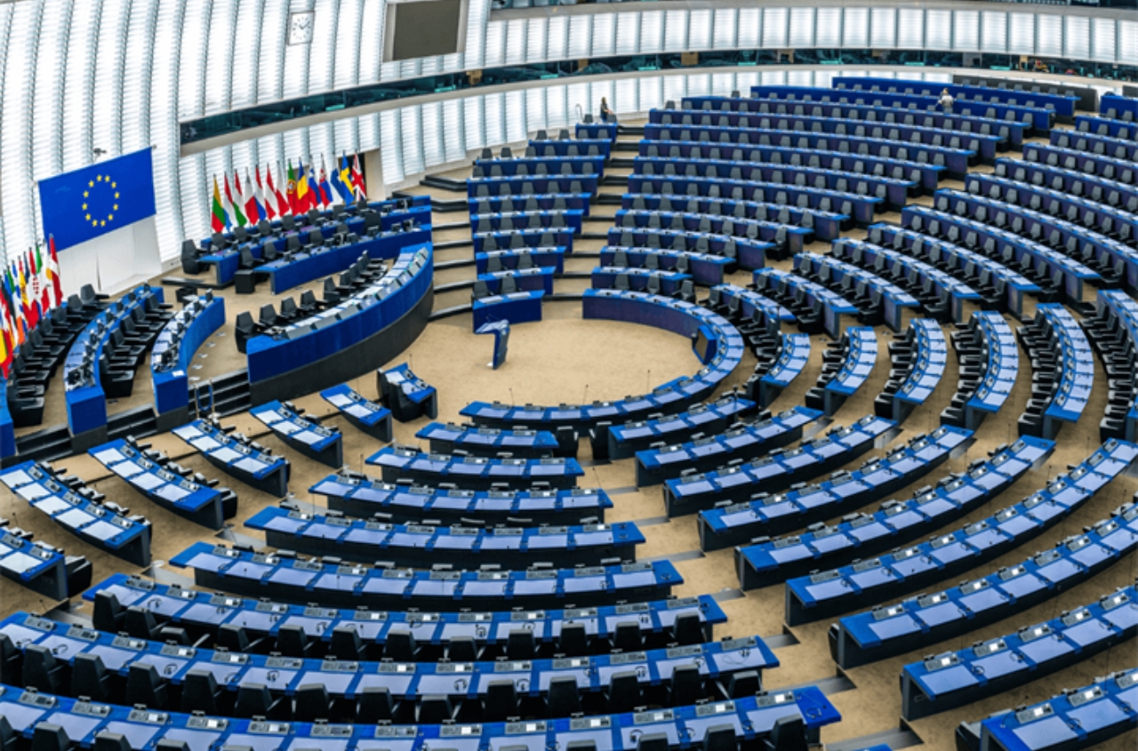 The European Parliament has approved financial aid to Ukraine totaling 90 billion euros for 2026–2027