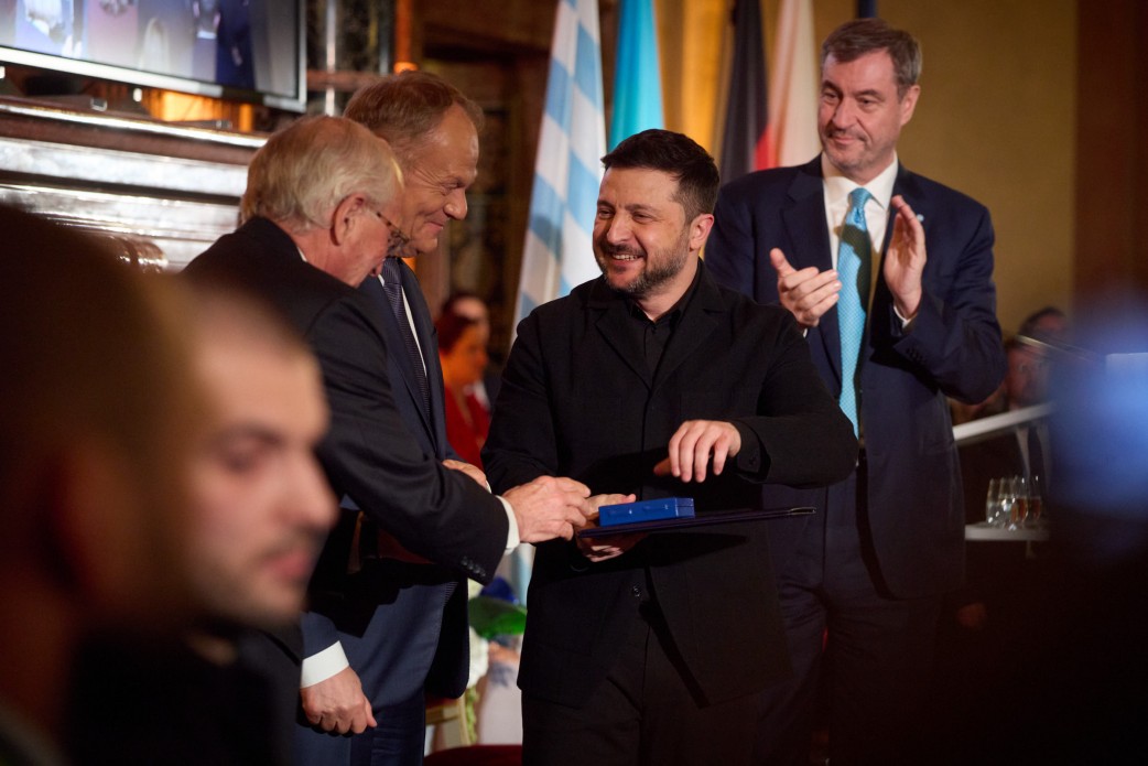 On behalf of the Ukrainian people, the President of Ukraine received the Ewald von Kleist Award
