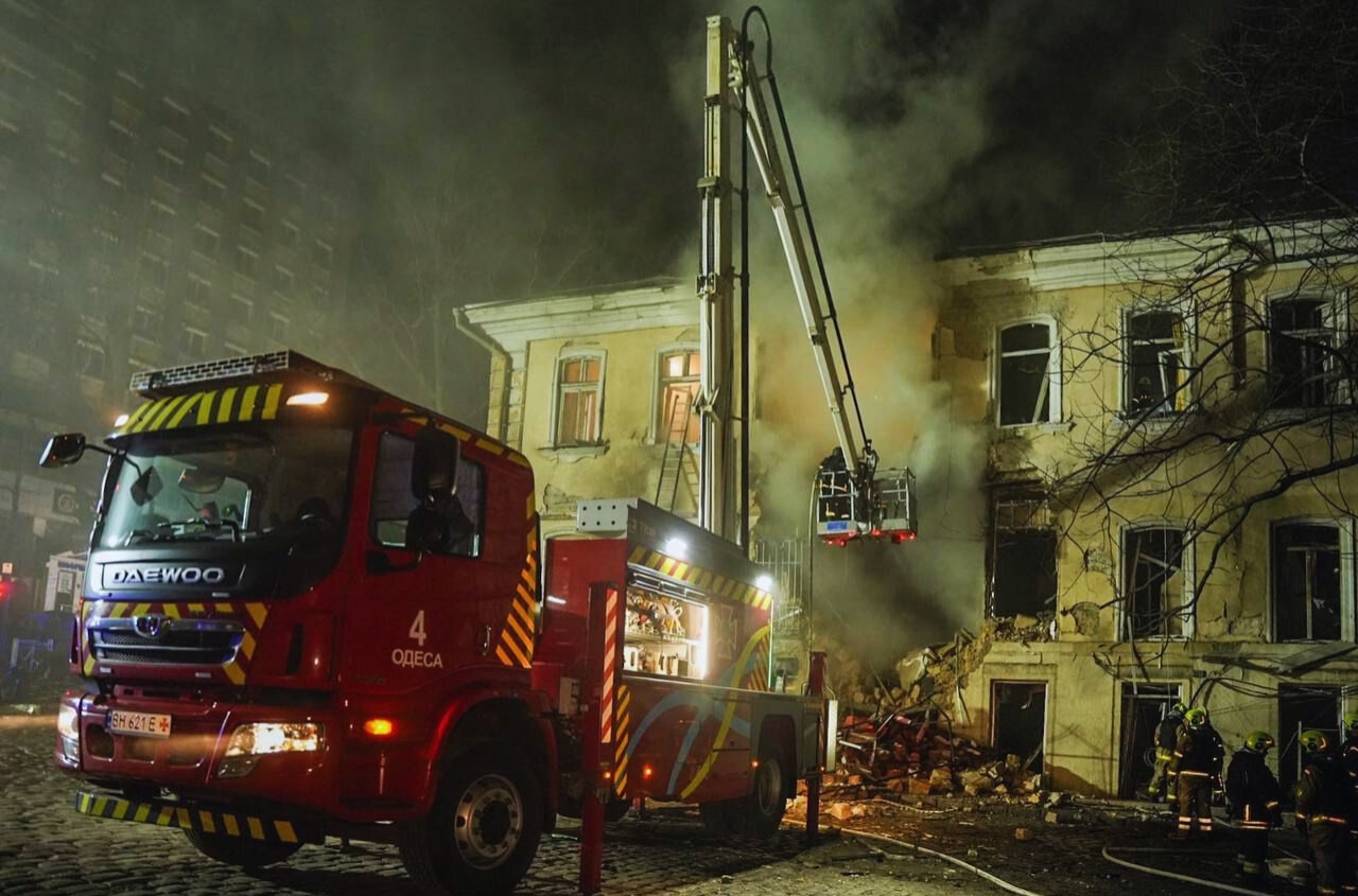 The Russian army attacked Odessa overnight; there are casualties