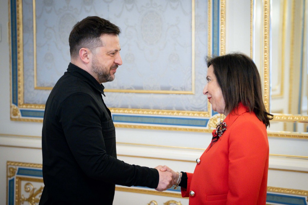 President and Spain’s defense minister discuss air defense and joint production