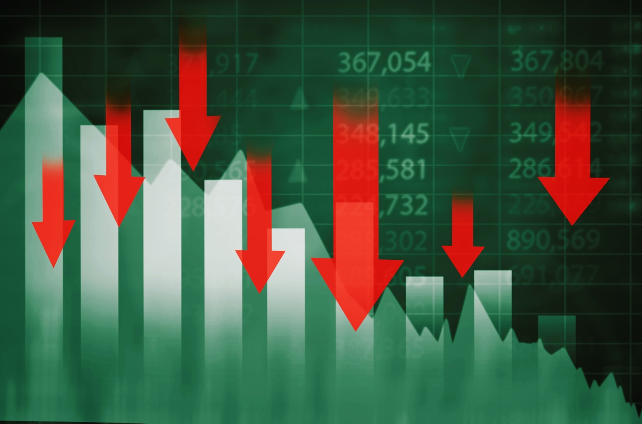 Foreign Intelligence Service: Russia’s consumer market declines as inflation accelerates across goods and services
