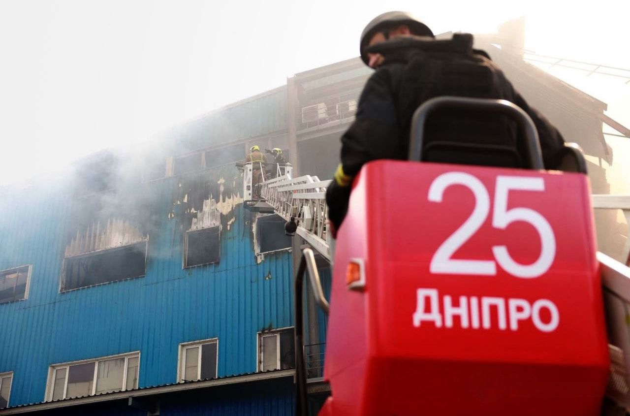 Civilians killed and injured in widespread Russian strikes across Ukraine