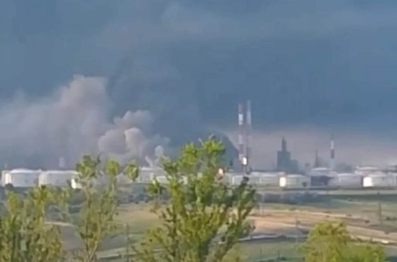Ukraine’s Unmanned Systems Forces struck the Syzran Oil Refinery