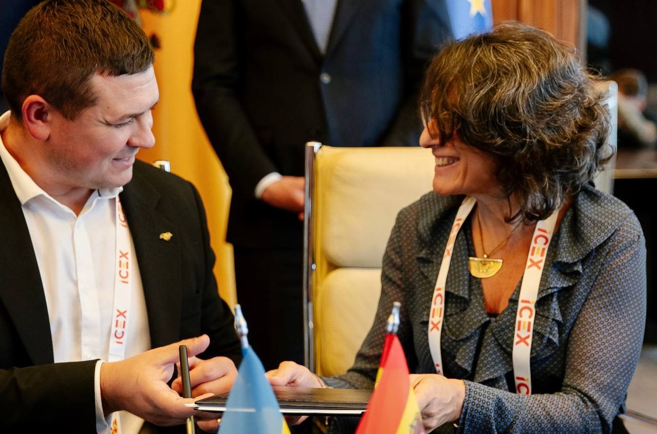 Ukrzaliznytsia and Spain’s Renfe to cooperate on passenger and freight transport development