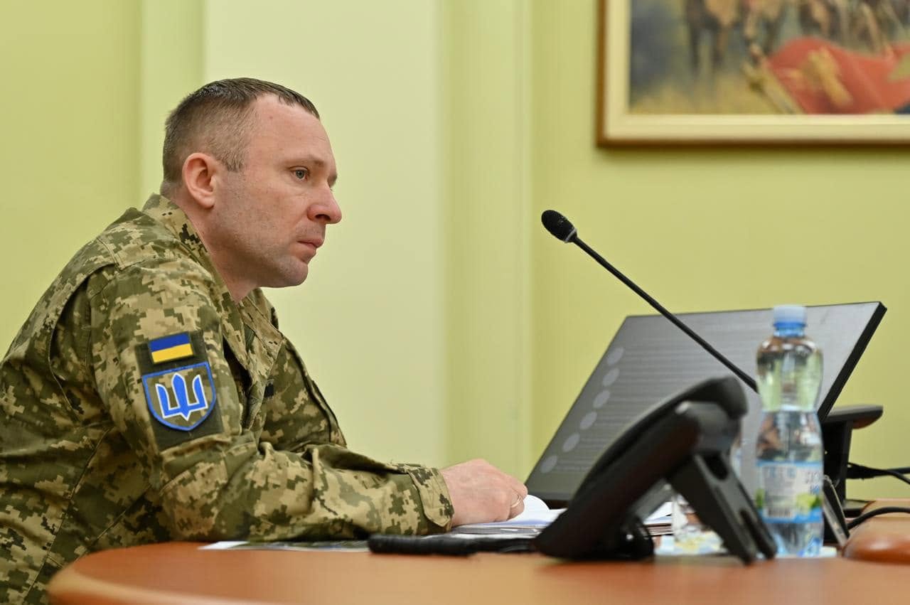 Mykhailo Drapatyi pledged responsible leadership, respect for soldiers, and commitment to strengthening the Armed Forces.