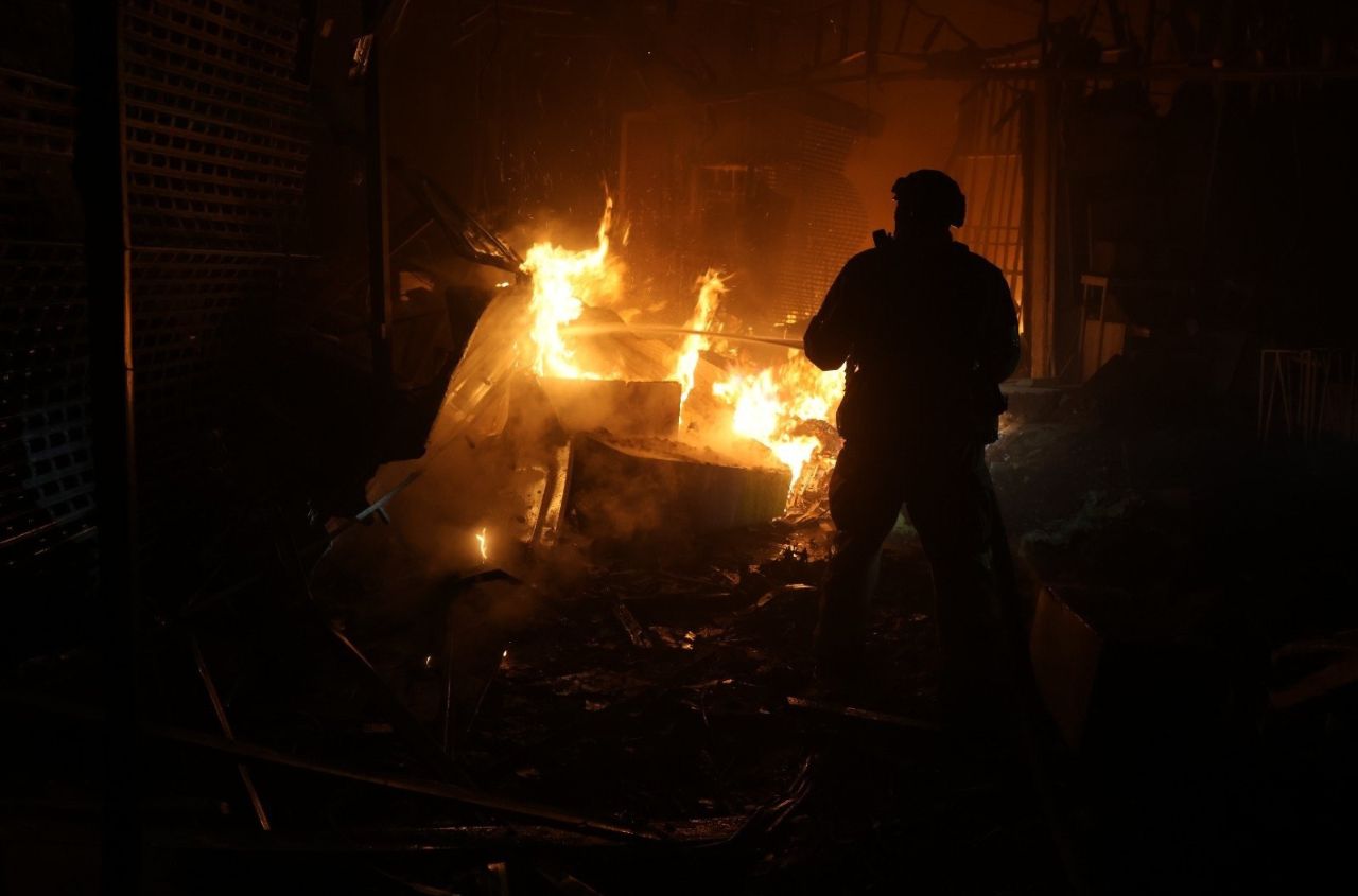 Two killed, at least 25 injured in Russian attacks across Ukrainian regions