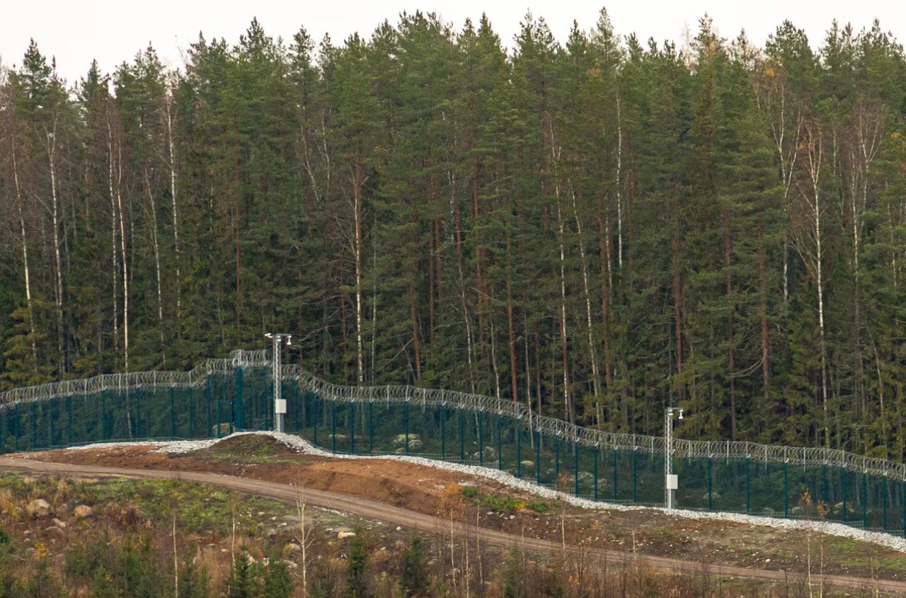 Finland completes 200-kilometre fence along Russian border