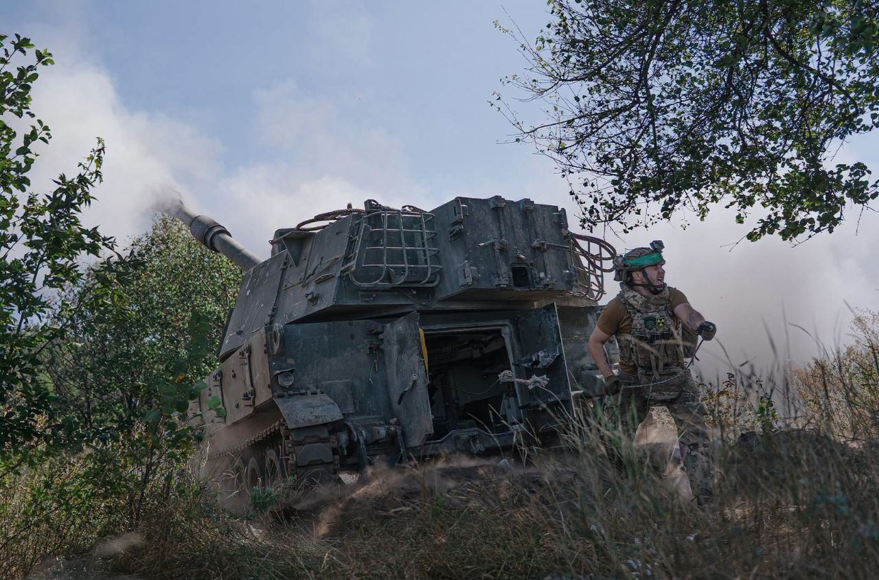Over 7,100 battles and 8,700 guided bombs: Ukraine’s front in August