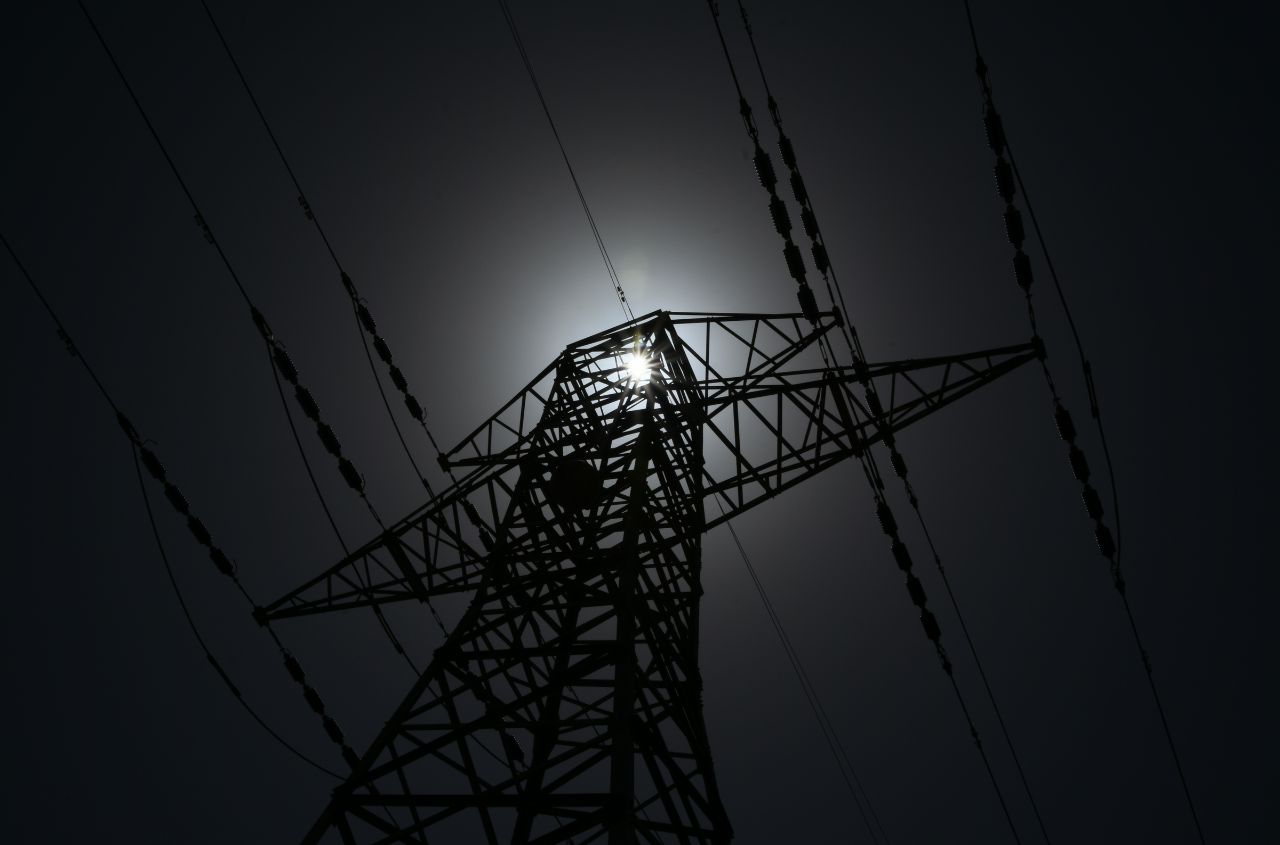 Igor Lipsits: Blackouts in Moscow could have major economic consequences