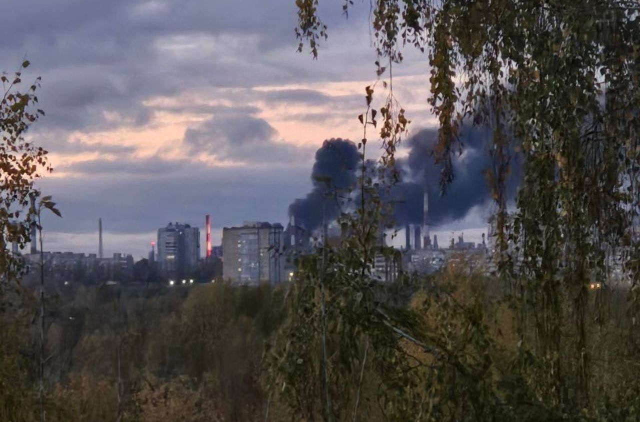 Russia’s largest oil refinery hit by Ukrainian forces 2,500 km from border