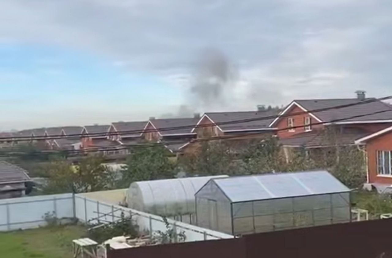 Ukrainian drones target Russian oil refinery 1,700 km from Ukrainian border