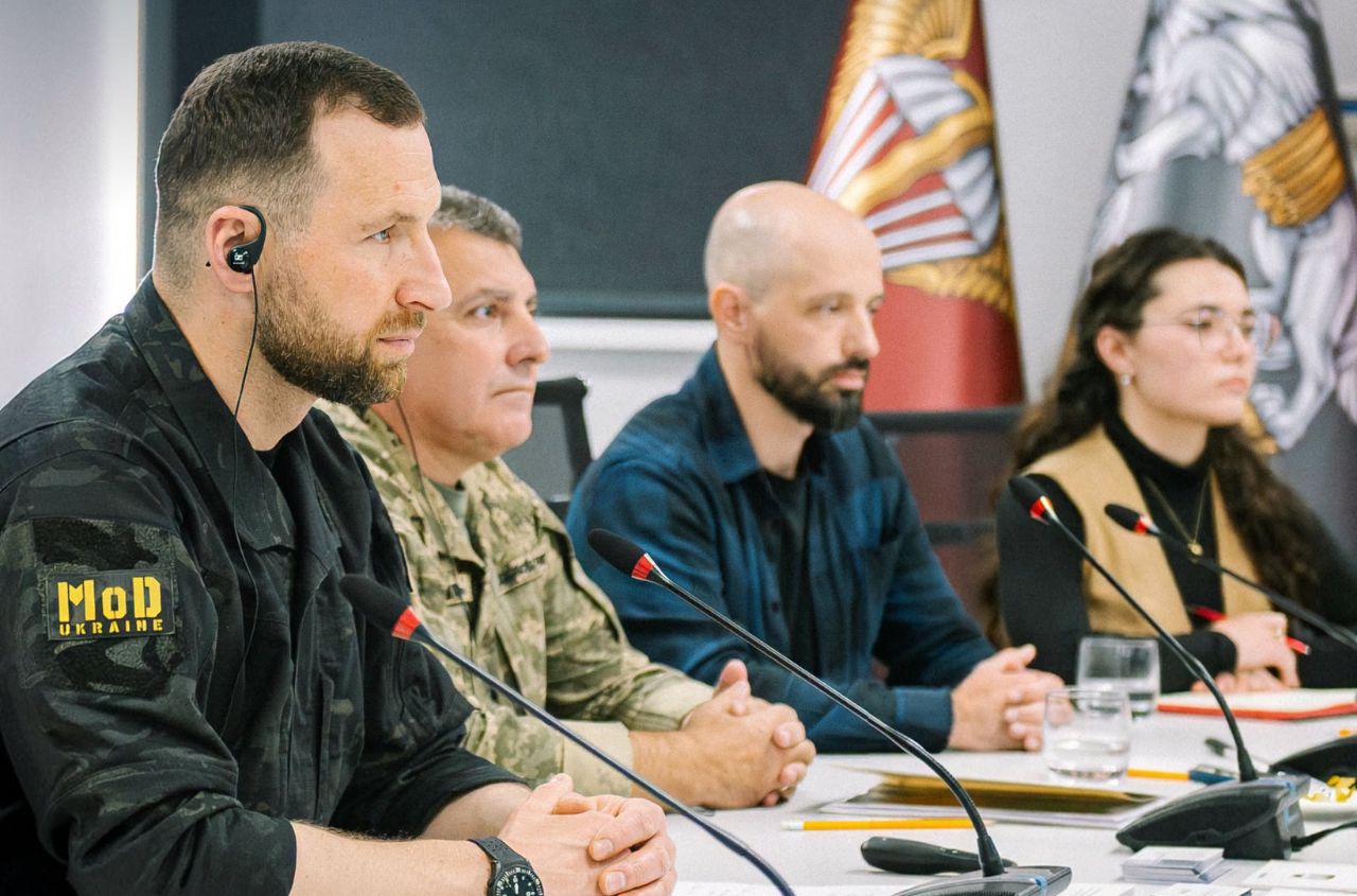 Estonia looks to Ukraine's combat experience to strengthen its own defences
