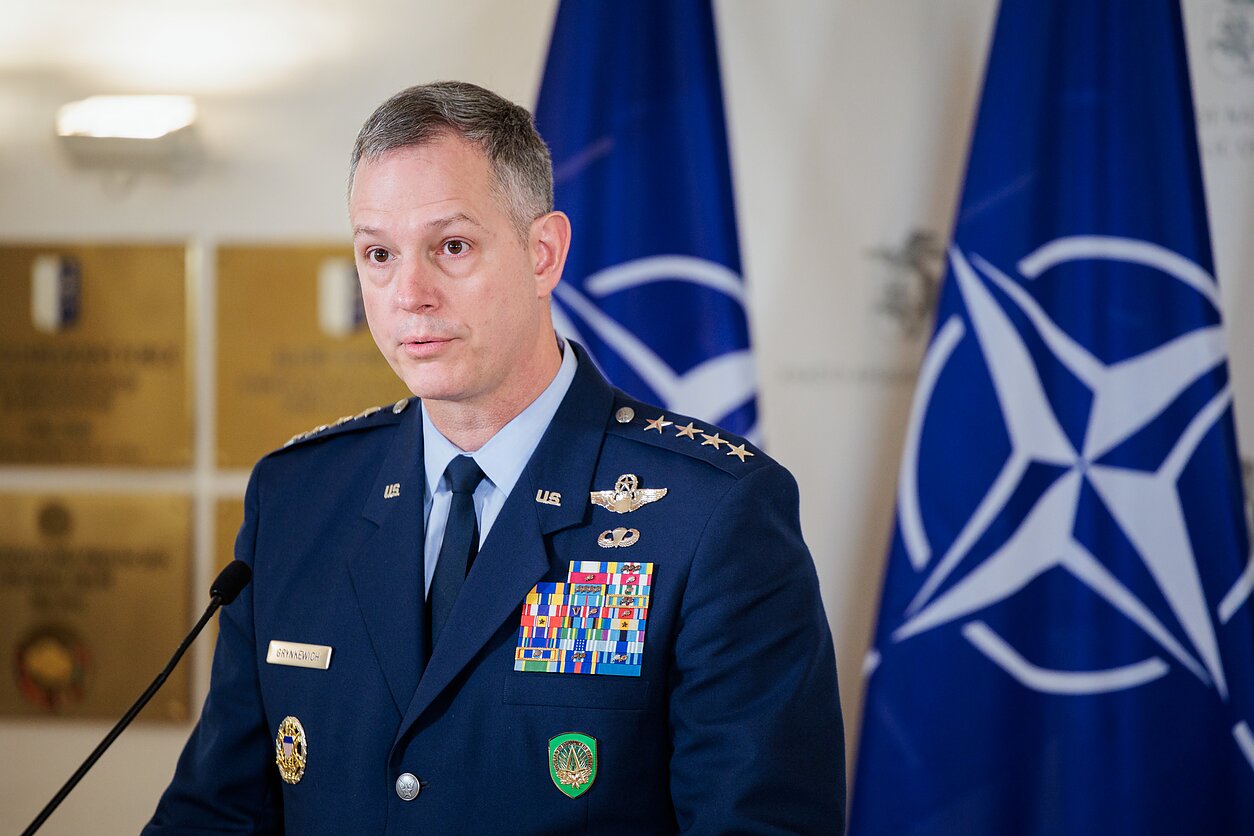 General Alexus Grynkewich: Every Russian hybrid attack should strengthen Western support for Ukraine