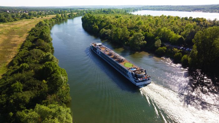 Shipping risks surge as Black Sea and Danube routes face mounting disruption