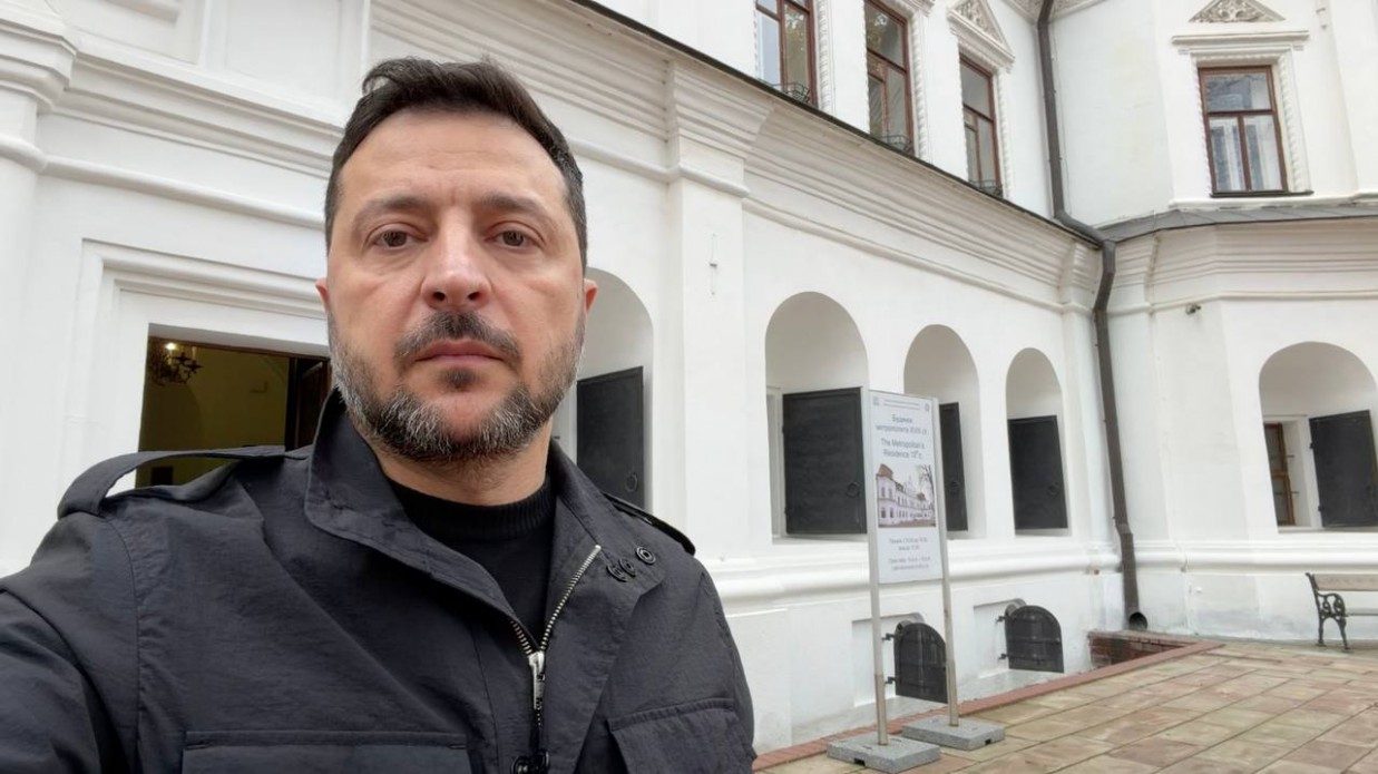 Volodymyr Zelensky: Ukraine receives just 12 Patriot missiles a month