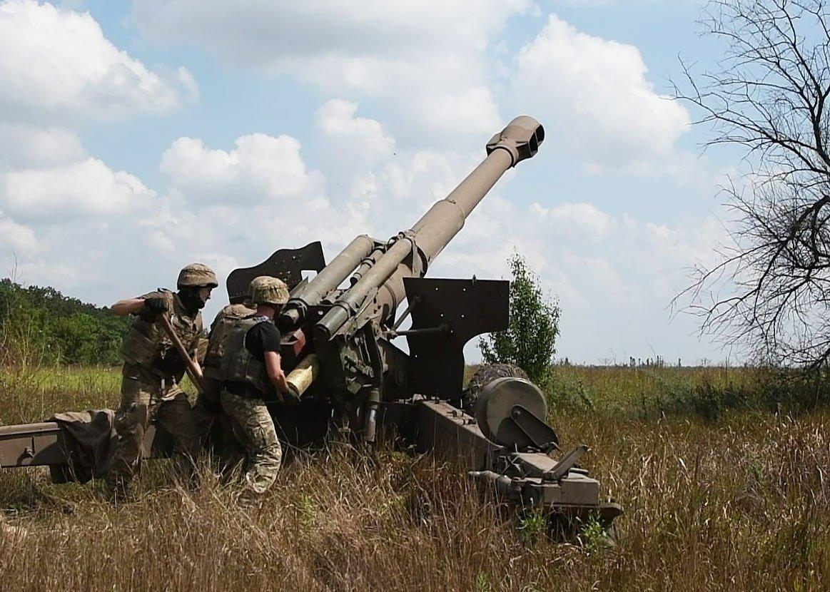 Armed Forces of Ukraine hold bridges in the Kherson region under fire control and do not allow the Russians to repair them