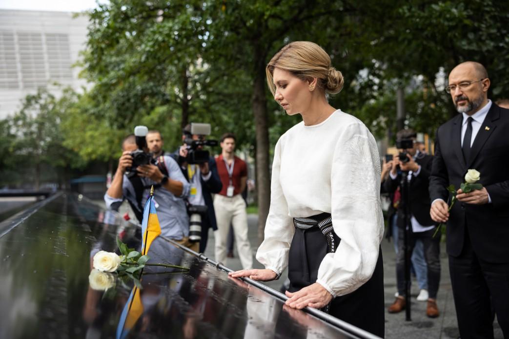 First Lady of Ukraine visited the 9/11 Memorial and the Ukrainian Museum in New York, where she spoke about the state of Ukrainian museum institutions