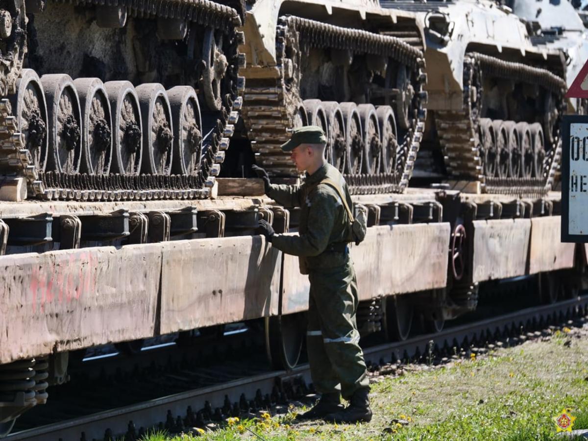 "Belarusian Gayun": Belarus withdrew most troops from border areas