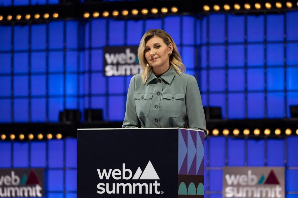 Olena Zelenska opened the Web Summit 2022 in Lisbon