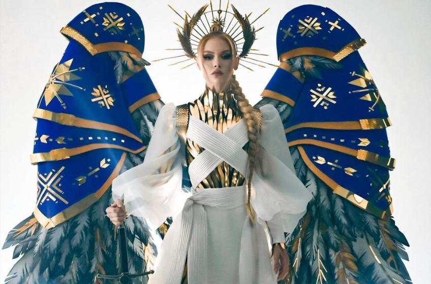 The network showed the national costume of Viktoriia Apanasenko for the Miss Universe