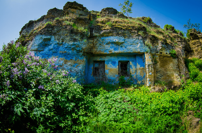 Unknown Shkodova Mountain in Odessa