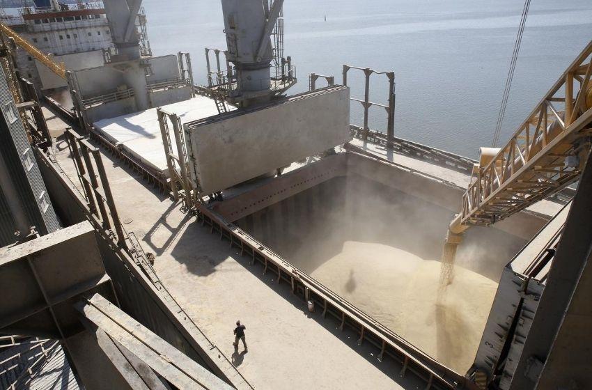Kernel is the first company in Ukraine's history to export 8 million tons of grain