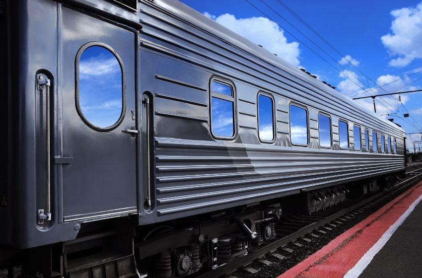 Ukrainian Railways buying train wagons from German and Polish companies