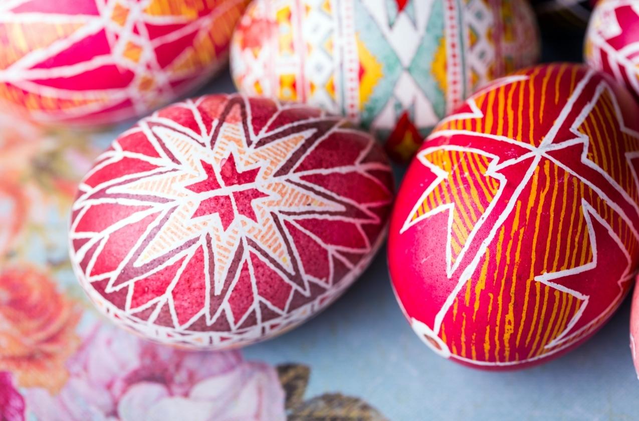 How Easter eggs are traditionally painted in the Odessa region